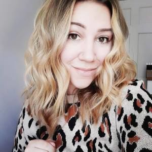 Meet your Posher, Samantha